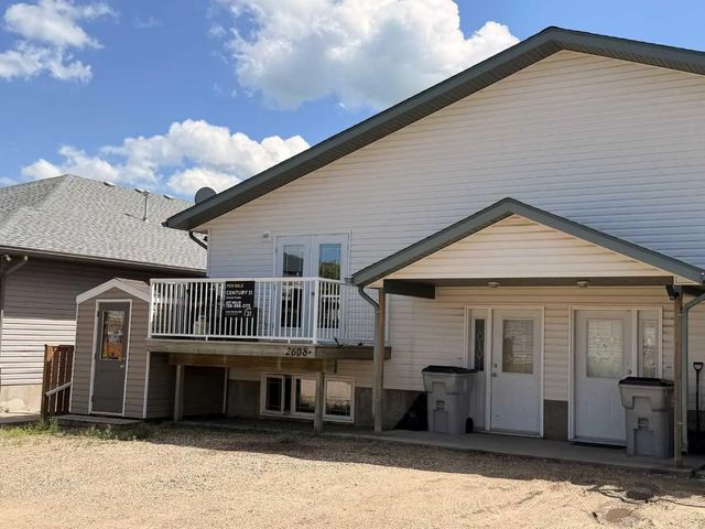2608b 11 Avenue , Wainwright