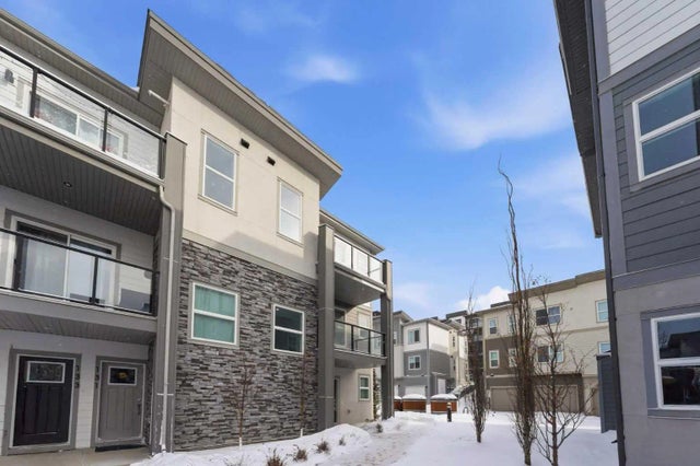 129, 2117 81 Street Sw, Calgary