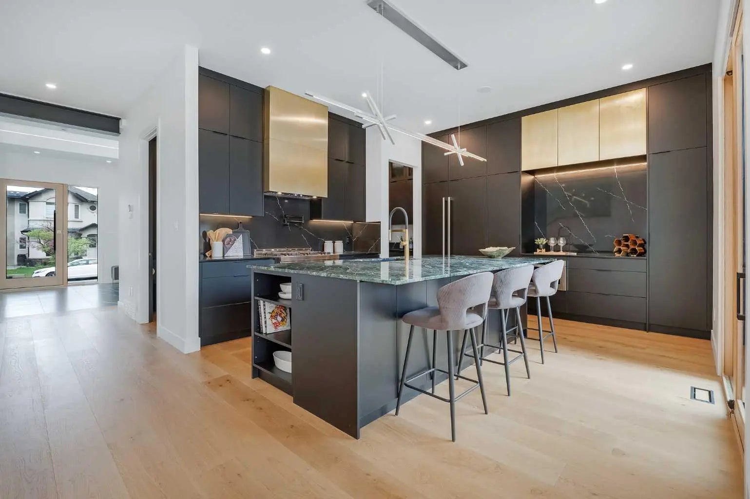 Photo of Listing #A2289938