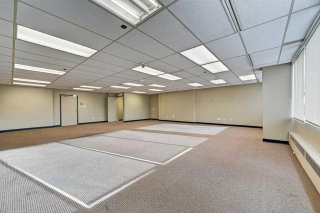 302, 1109 17 Avenue Sw, Calgary