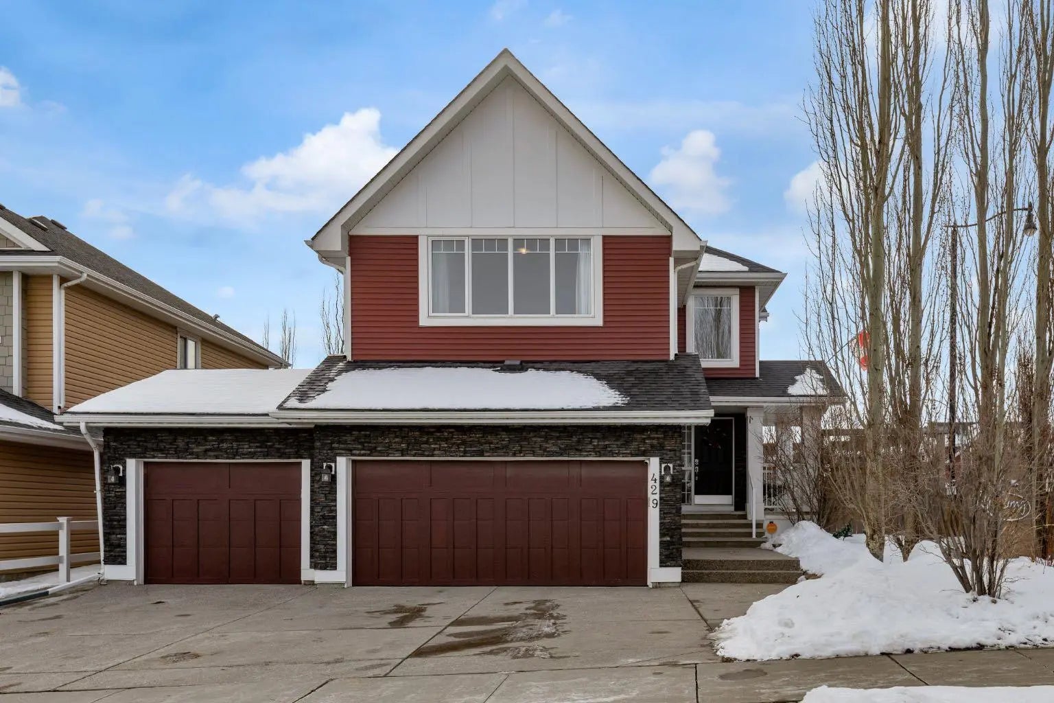 Cochrane Home for Sale: Residential Listing in River Song