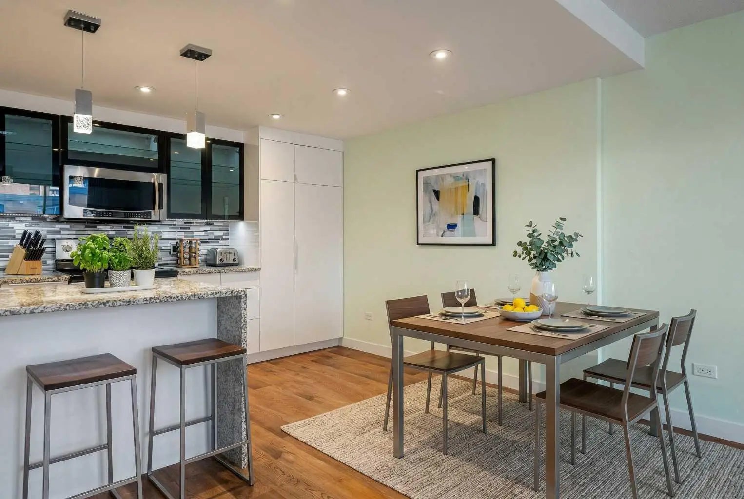 Photo of Listing #A2290217