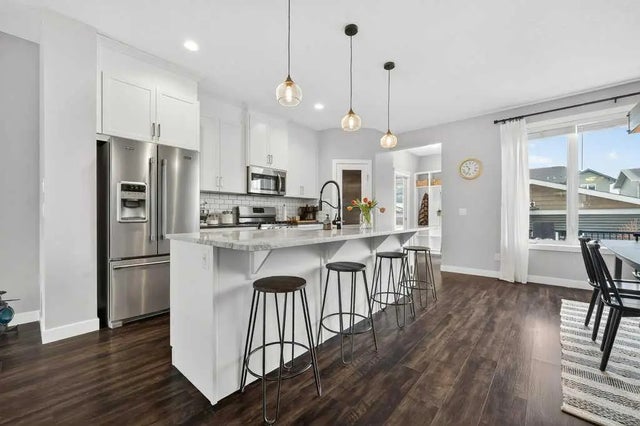 92 Fireside Crescent , Cochrane