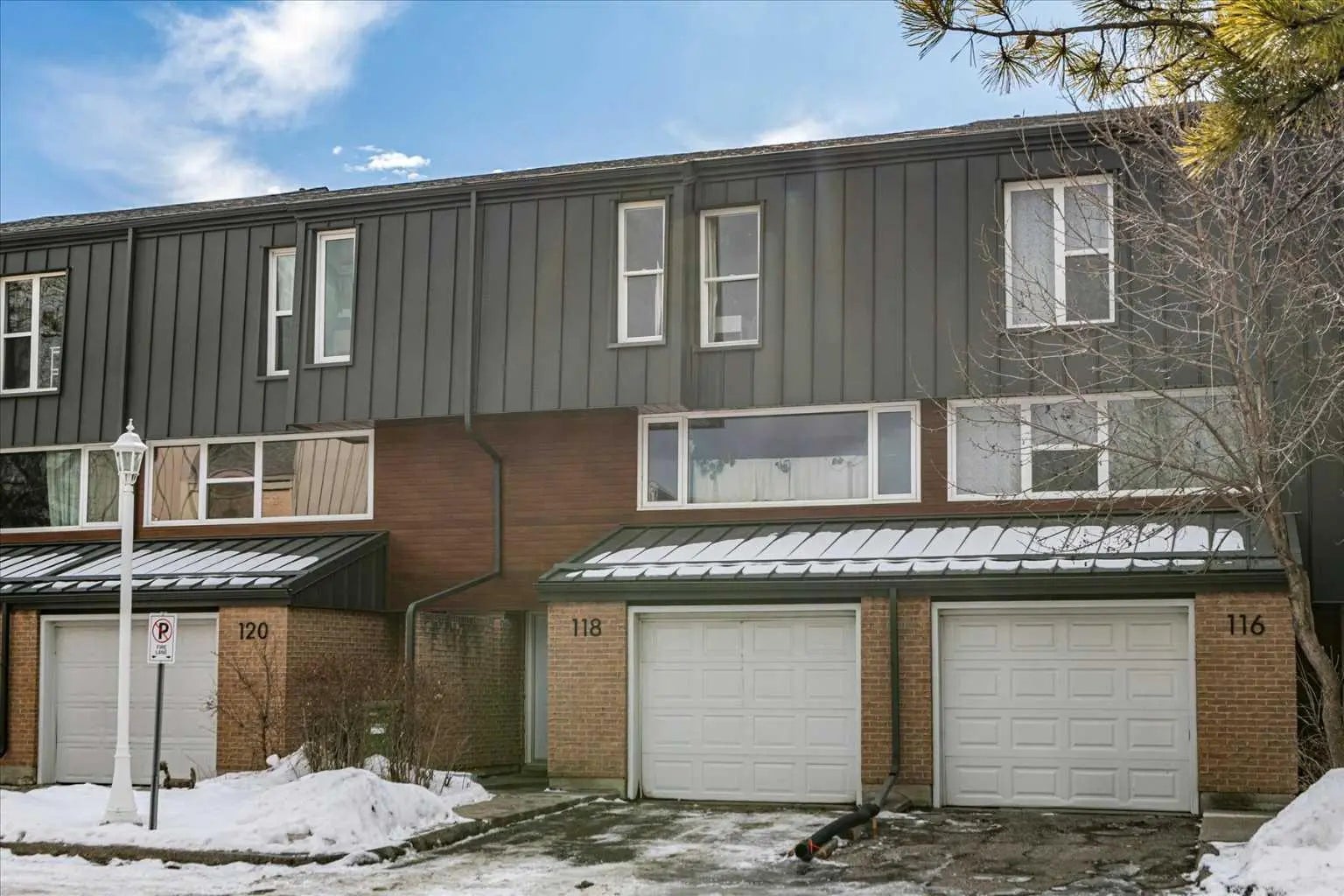 Photo of Listing #A2290345