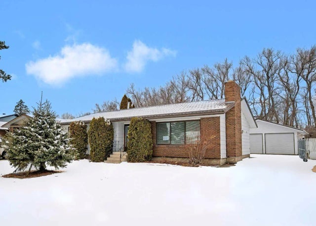 328 Lake Stafford Drive , Brooks