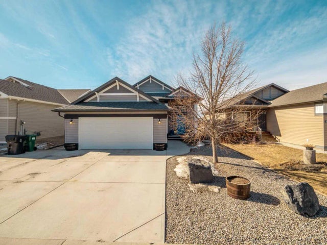 514 Mary Cameron Crescent N, Lethbridge