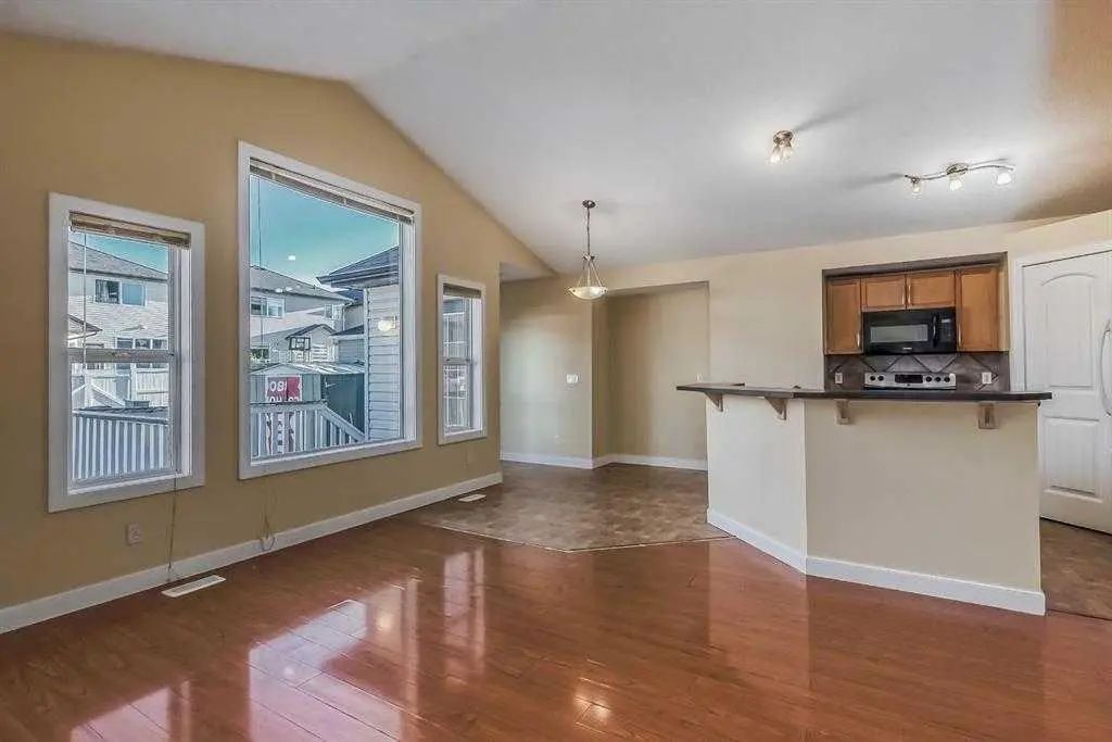 211 Saddlebrook Way Northeast, Calgary – Residential Detached Listing Photo 14