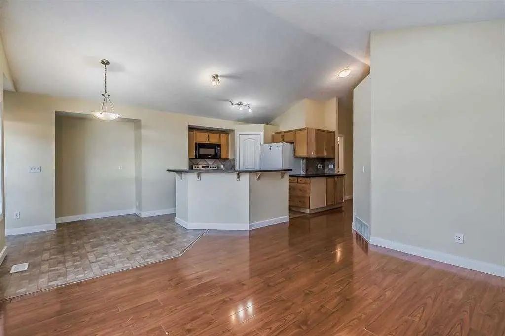 211 Saddlebrook Way Northeast, Calgary – Residential Detached Listing Photo 15