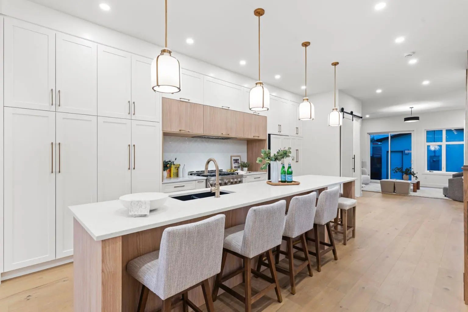 Photo of Listing #A2290687