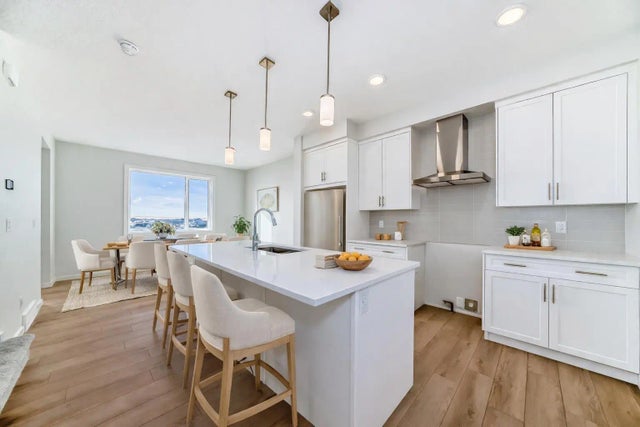 48 Creekside Rise Sw, Calgary