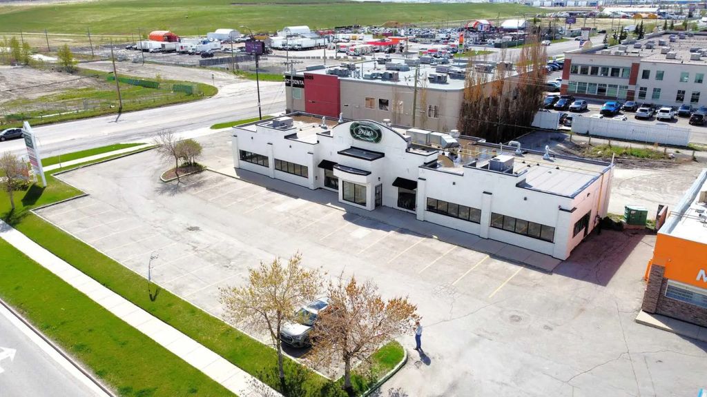460 Erin Woods Drive Se, Calgary