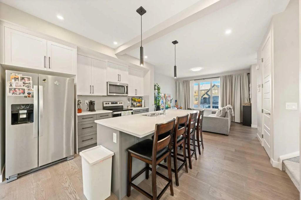 281 Waterford Boulevard , Chestermere