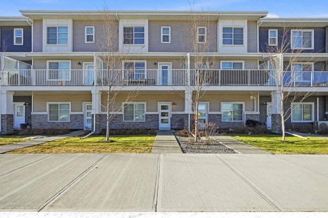 14235 1 Street Nw, Calgary