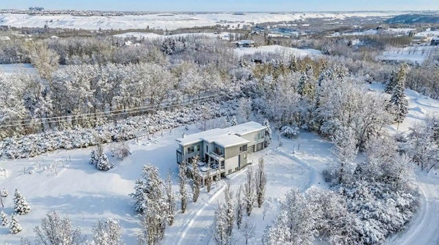 24008 241 Avenue E, Rural Foothills County