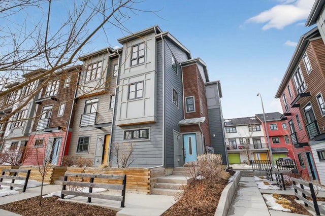 252 Walden Path Se, Calgary