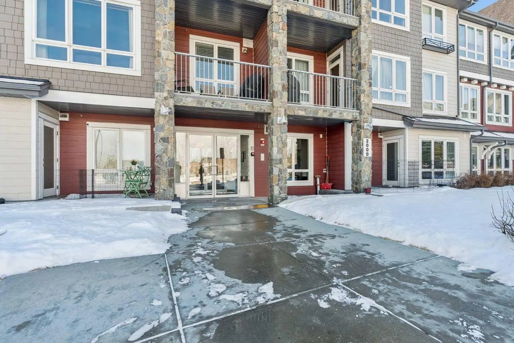 2107, 175 Silverado Boulevard Sw, Calgary