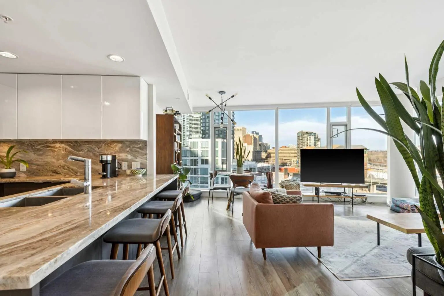 Photo of Listing #A2291045