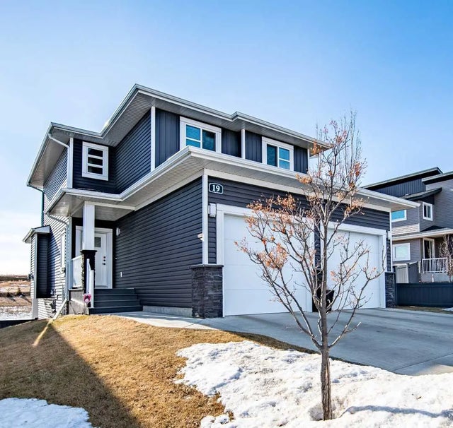 19 Vanveller Way , Sylvan Lake