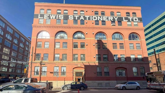 Calgary Home for Sale: Residential Listing in Beltline