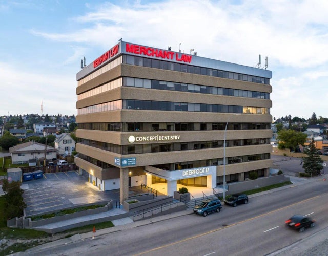 Commercial Home for Sale in Calgary, Alberta