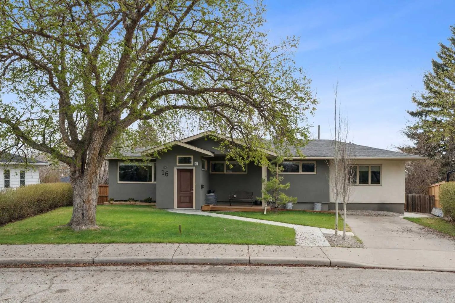 Photo of Listing #A2291252