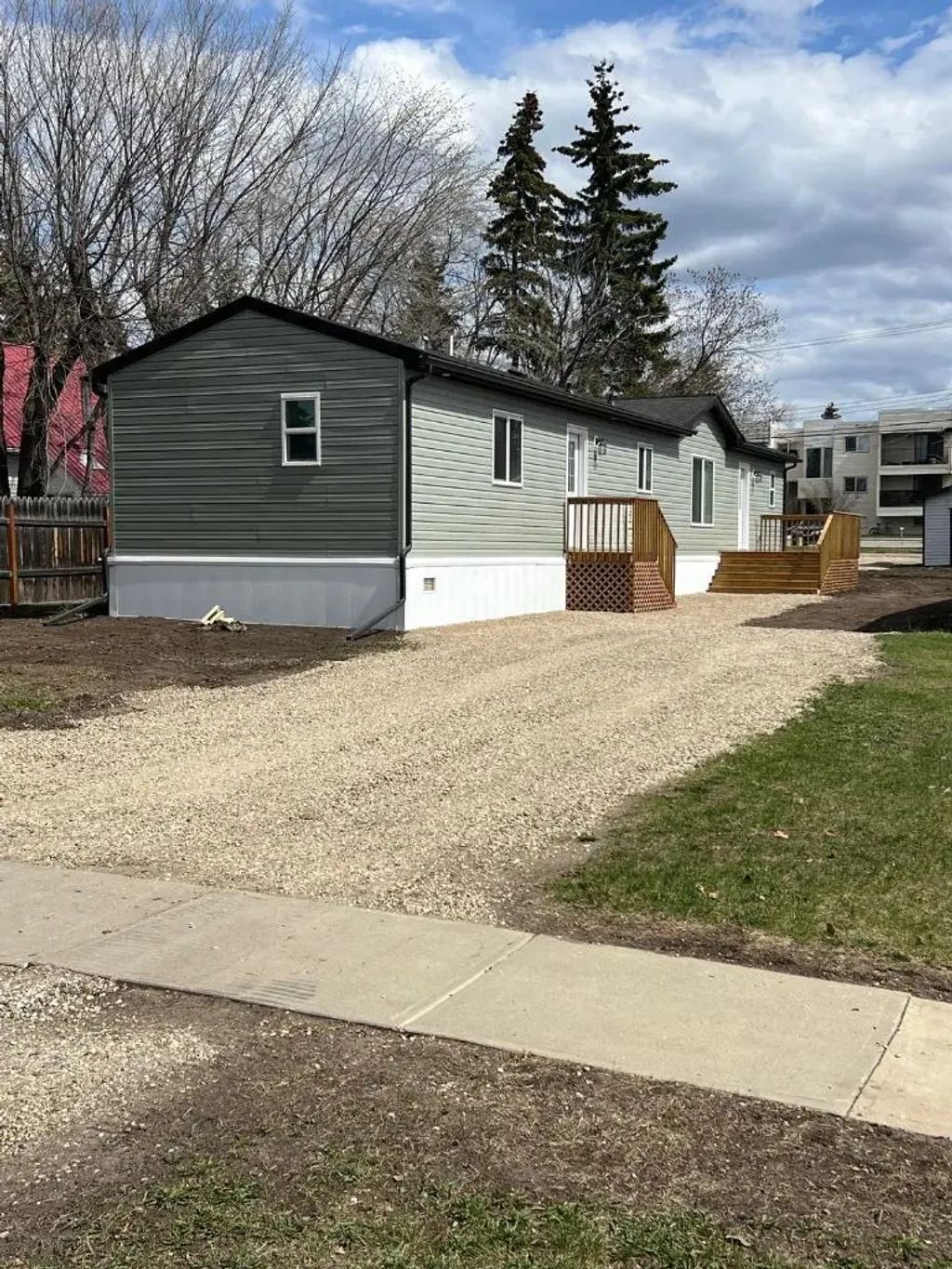 816 5th Avenue , Beaverlodge