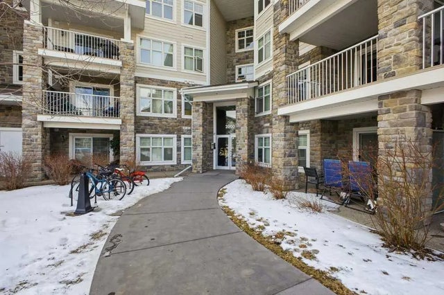2413, 11 Mahogany Row Se, Calgary