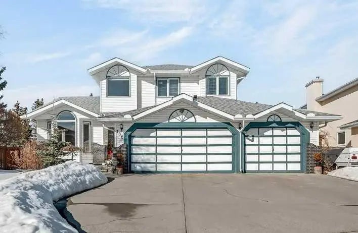 108 Hawkstone Close Nw, Calgary