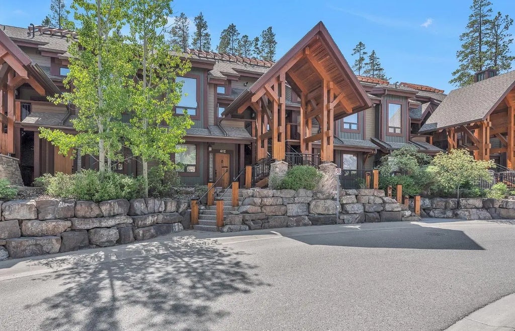 612, 107 Armstrong Place , Canmore