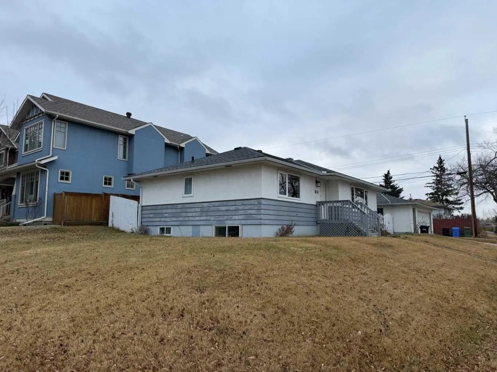 3203 9 Street Nw, Calgary