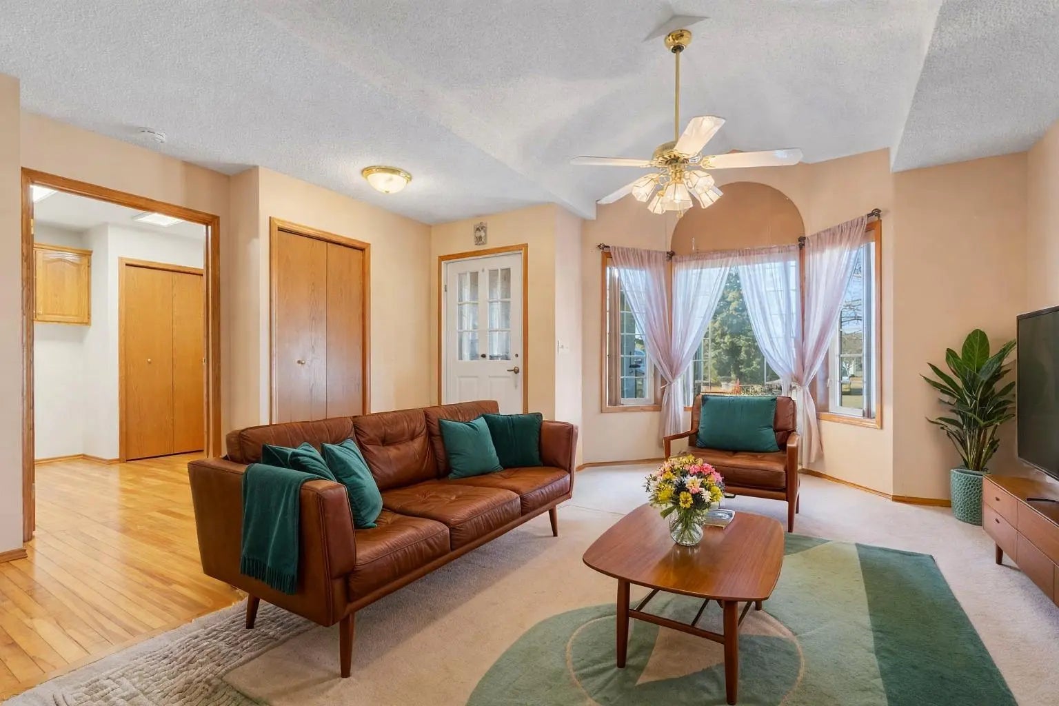 Photo of Listing #A2291676