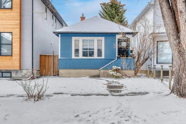 2612 26a Street Sw, Calgary