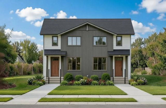 975 Edgefield Avenue , Strathmore