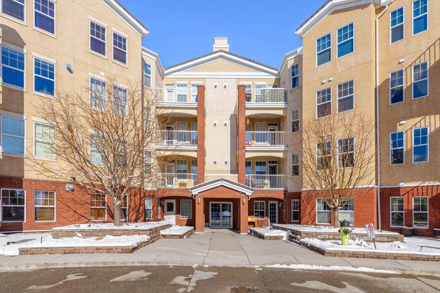 Photo of Listing #A2291940