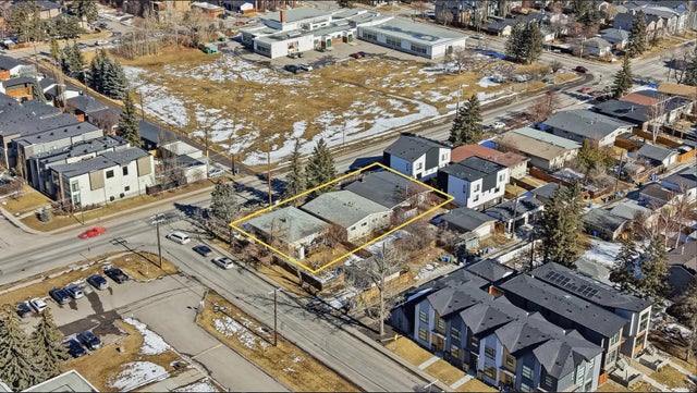 2139 & 2141 50 Avenue Sw, Calgary