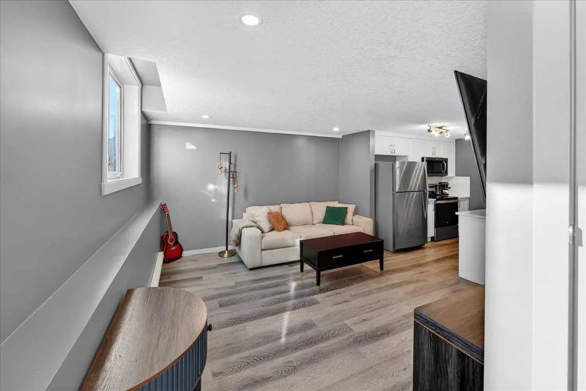 Photo of Listing #A2292180