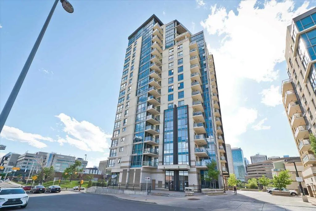 602, 325 3 Street Se, Calgary