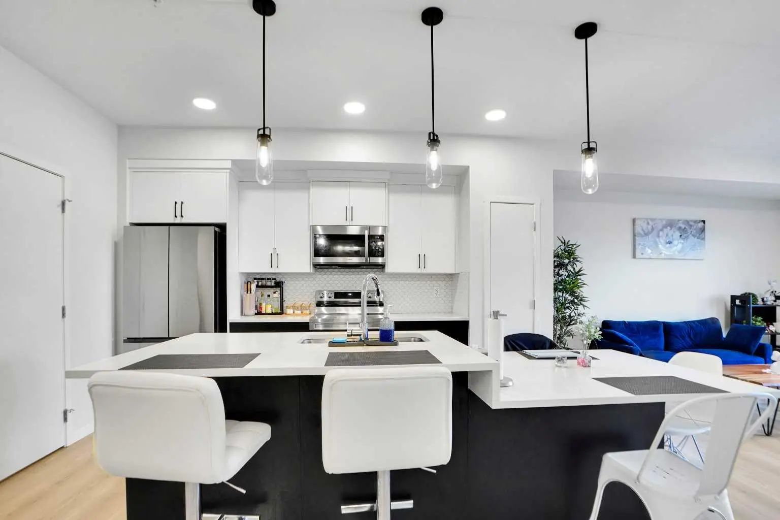 4407 550 Belmont Street Southwest, Calgary – Residential Apartment Listing Photo 4