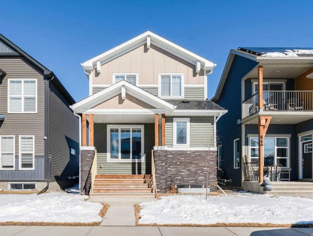 540 Chinook Winds Garden Sw, Airdrie