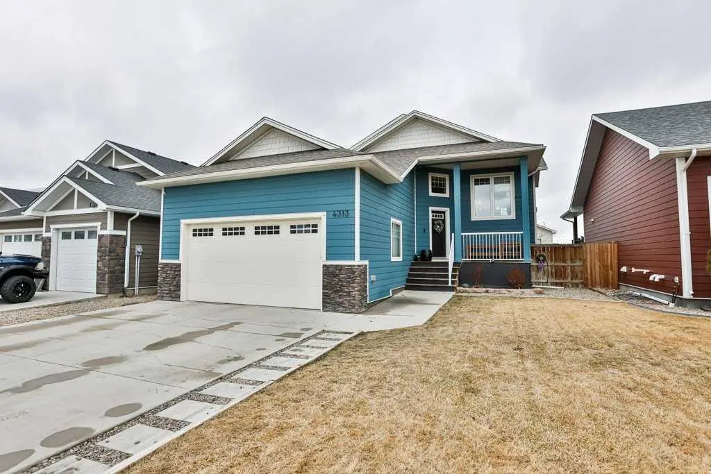 4313 53 Avenue , Taber