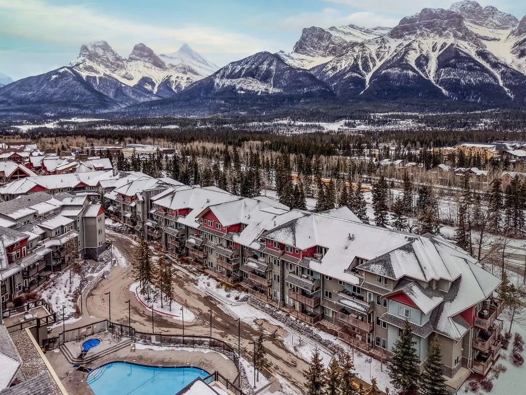222, 101 Montane Road , Canmore
