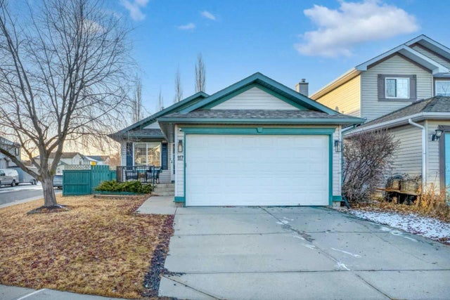 117 Rocky Ridge Landing Nw, Calgary