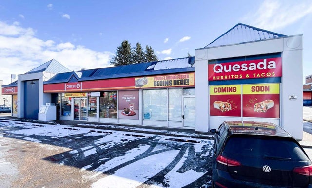 102 6 Avenue Se, Medicine Hat