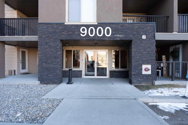 9407, 403 Mackenzie Way Sw, Airdrie