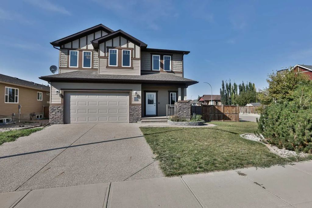 333 10b Street , Nobleford