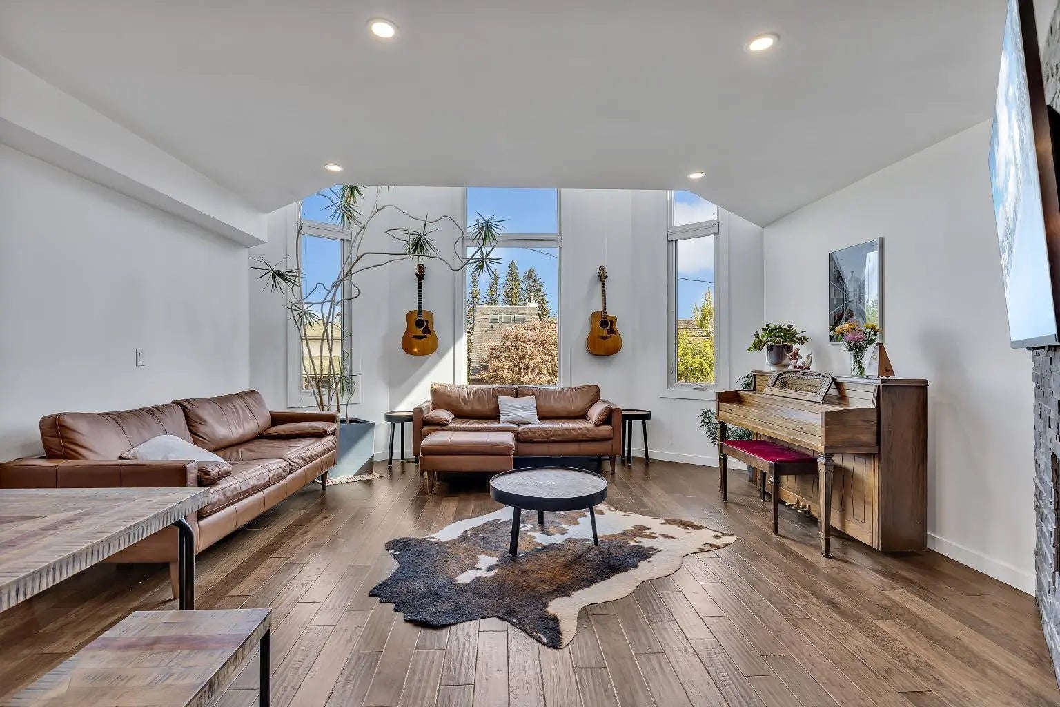 Photo of Listing #A2293839