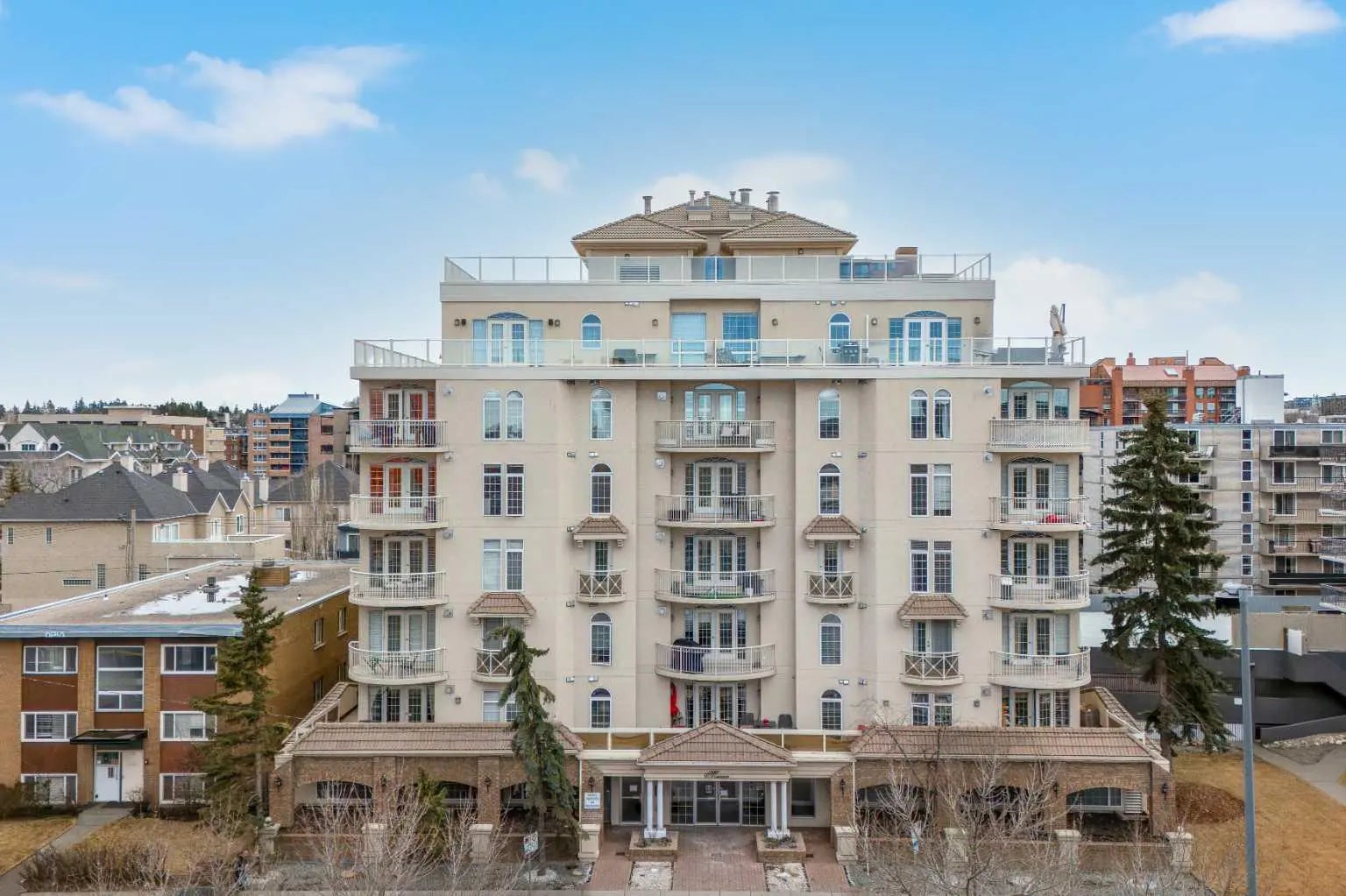 Photo of Listing #A2294100