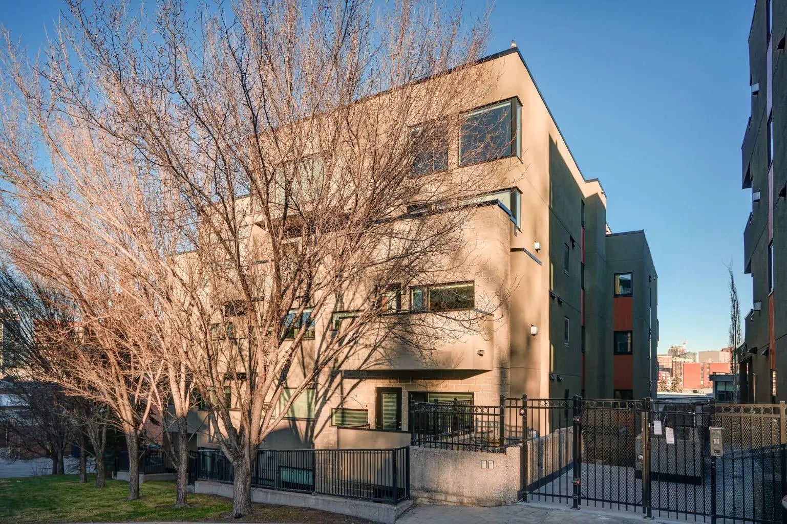 Photo of Listing #A2294106