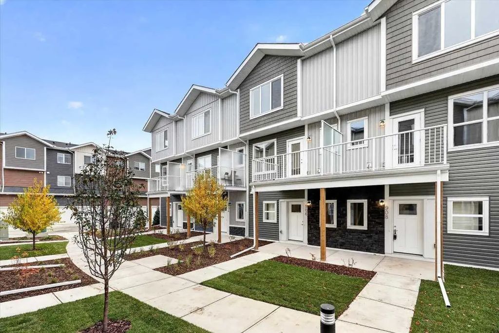 906 132 Red Embers Link Ne, Calgary