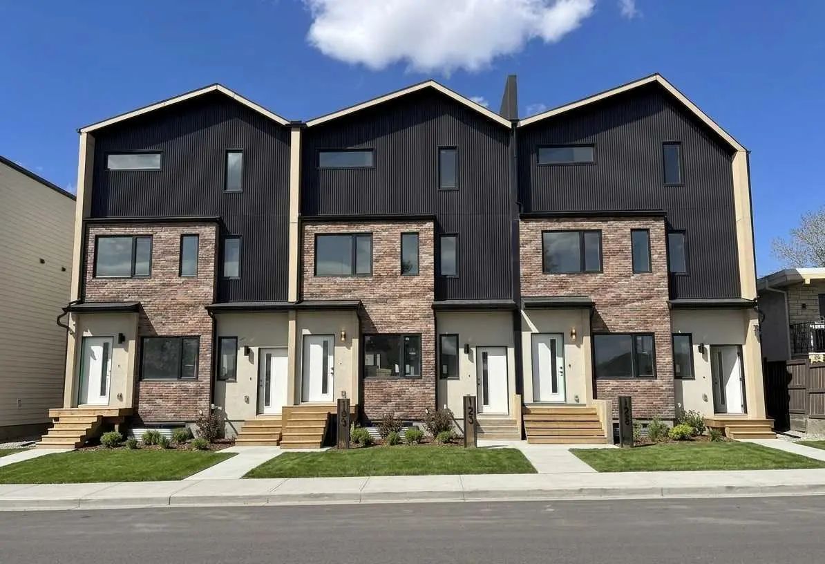 2822/2828 11 Avenue Se Calgary Alberta T2A0E7 Albert Park/Radisson Heights Home For Sale